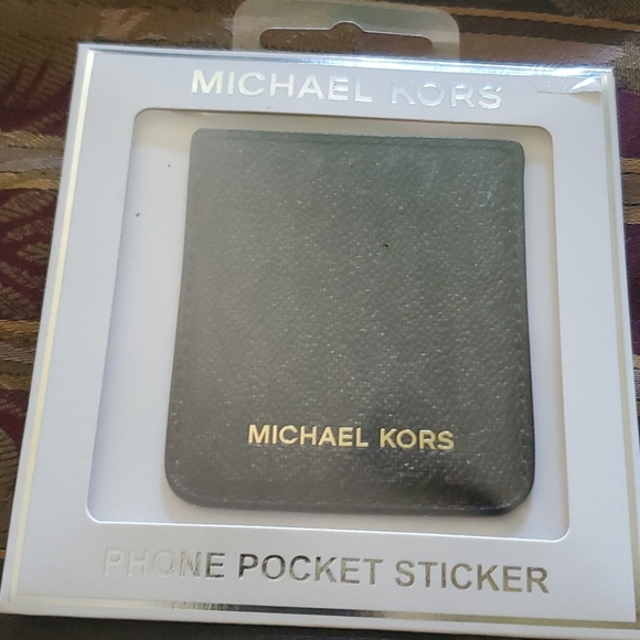 - Michael kors sig leather phone pocket sticker - Picture 1 of 8